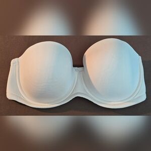 42DD Wacoal Strapless Cream Colored Bra